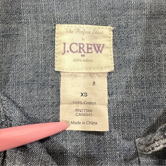 J.Crew Factory Perfect Shirt Blue Chambray Button Down Shirt Size XS Extra Small - Picture 9 of 13